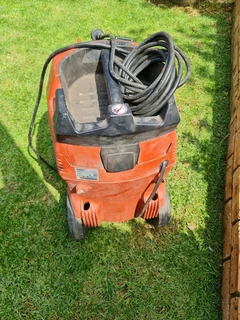 HILTI VC 40-U Vacuum