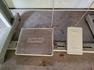 Industrial Coverseam Coverstitch machine