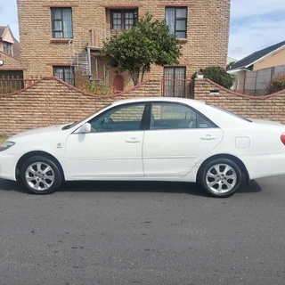 2005 Toyota Camry Sedan