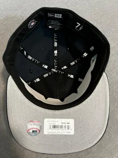New York Yankees Championship Side Flag 59FIFTY A-Frame Fitted-NEW &amp; ORIGINAL! - Size 7 1/2