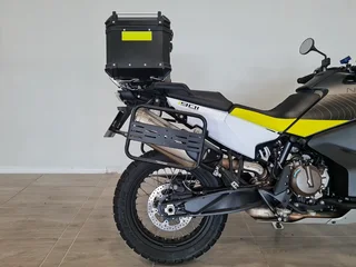 2023 Husqvarna 900