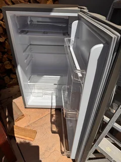 Defy mini bar fridge