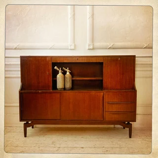 Sideboard - R6600