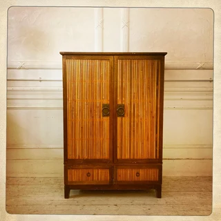 Cabinet - R7800