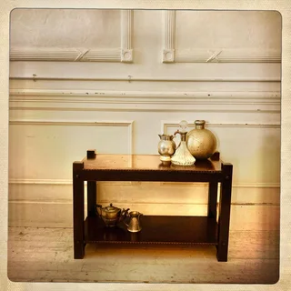 Occasional table/tv-stand - R3100