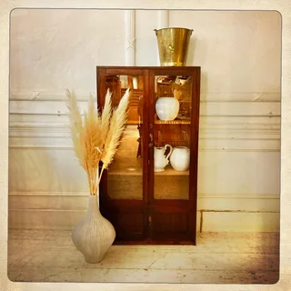 Display cabinet - R6200