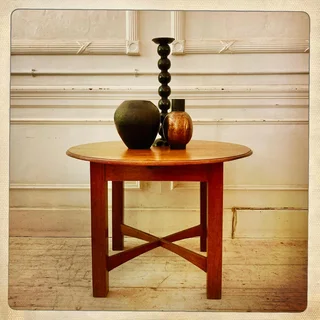 4-seater dining table - R3600