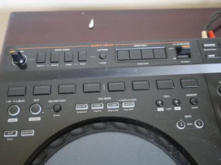 DDJ-GRV6 Controller