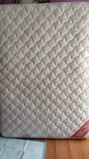 Bed - Ad posted by Nigel Scoones