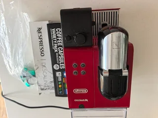 De'longhi Nespresso machine