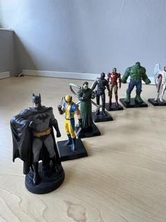 Marvel &amp; DC Eaglemoss Figurine Collection (With Comics &amp; Boxes) – Great Condition!
