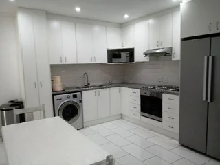 Student Accommodation. Females Only. Rondebosch East