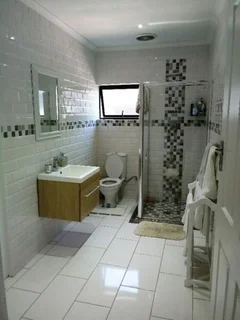 Student Accommodation. Females Only. Rondebosch East