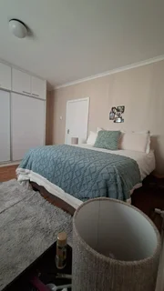 Uitenhage Beautiful Townhouse To Let