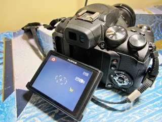 Fujifilm FinePix HS10 Bridge Camera