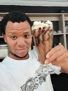 Barista / Waiter available