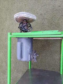 Polisher - Buff - Sander - Solid frame with wheels - Strong Motor with Chuck