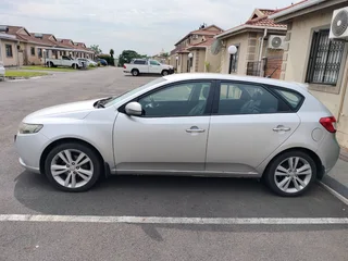 2012 Kia Cerato Hatchback