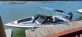 1996 Scimitar 180 bowrider with evinrude e-tec 115hp 2-stroke motor