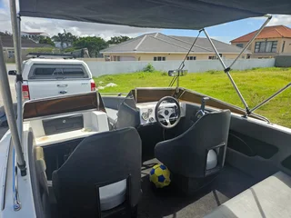 1996 Scimitar 180 bowrider with evinrude e-tec 115hp 2-stroke motor