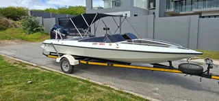 1996 Scimitar 180 bowrider with evinrude e-tec 115hp 2-stroke motor