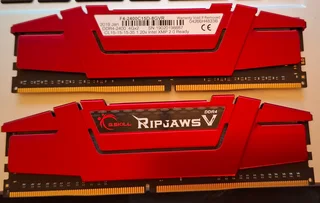 G.Skill RipJaws 8GB RAM (2x4GB Kit) DDR4-2400