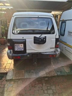1997 Mitsubishi Pajero SUV