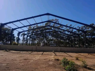 STAALSTRUKTUUR / STEEL STRUCTURES with roof