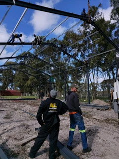 STAALSTRUKTUUR / STEEL STRUCTURES with roof