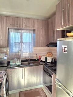 2 bed 2 bath Sheffield Manor