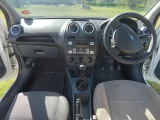 2016 Ford Ikon Sedan