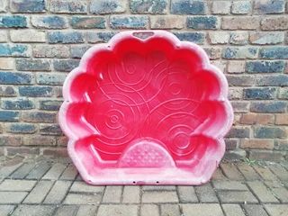 Big Plastic Splash Pool