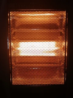 Instant heat 1200W halogen heater - Goldair 3 bar halogen heater EXCELLENT working condition