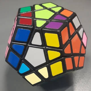 12-sided Rubix Cube Megaminx Moniker Magic Dodecahedron Hungarian Supernova