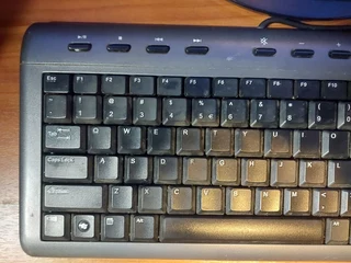 Labtec USB Ultra Flat Keyboard with Media keys and NumPad