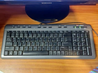 Labtec USB Ultra Flat Keyboard with Media keys and NumPad