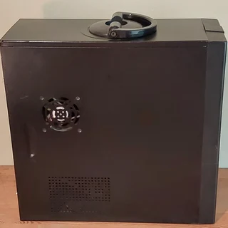 Pentium 4 PC Tower Chassis with carry handle and DVD+R DL drive 2x front USB