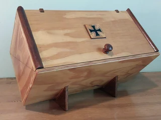 Wooden Jewelry Box Diamond-shaped [2x available]
