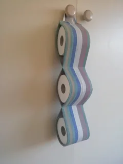 Handmade decor items like table runners, aprons, versatile bags, etc.