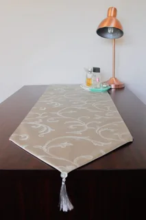 Custom made table runners, placemats and tablecloths