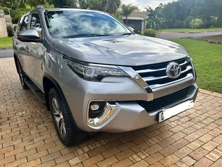 Toyota Fortuner 2.8 GD6 R/B A/T