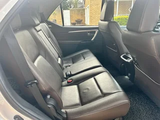 Toyota Fortuner 2.8 GD6 R/B A/T