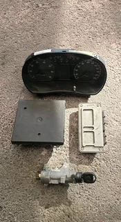 VW Polo Vivo Maxx 1.6, CLS Lockset