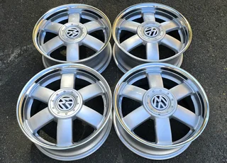17 Inch VW Velociti Deep Dish Alloy Mag Wheels