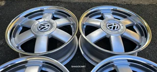 17 Inch VW Velociti Deep Dish Alloy Mag Wheels