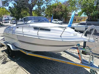 Cabin Cruiser