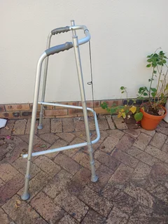Walker, walking frame, light weight, height adjustable