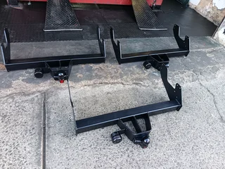 Mahindra underbumper towbars