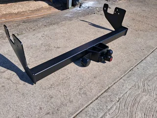 Peugeot Landtrek underbumper towbars