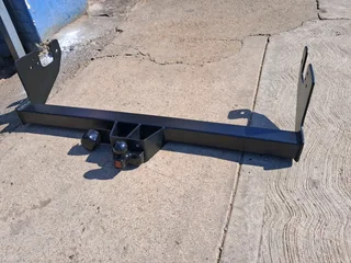 Peugeot Landtrek underbumper towbars